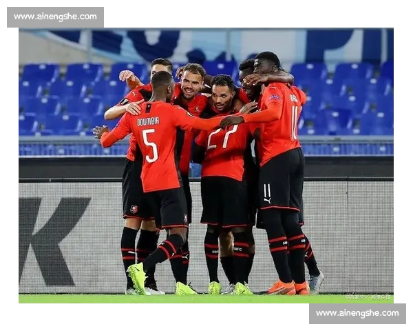 法甲焦点对决雷恩主场迎战里昂争夺关键三分走势解析与赛季前景观察